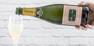 Will you be my Valen-Wine?!