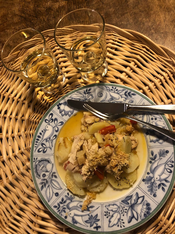 The Thrifty case leftover chicken dinner Camolas Clo wine Portugal Setubal